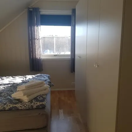 2 Bedrooms In Sommaroy Island Lägenhet Tromsø