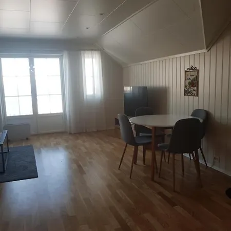 Apartment 2 Bedrooms In Sommaroy Island *
