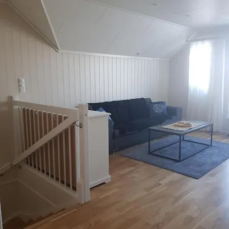 Lägenhet 2 Bedrooms In Sommaroy Island Tromsø