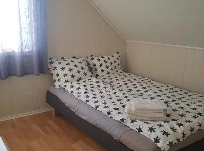 2 Bedrooms In Sommaroy Island *