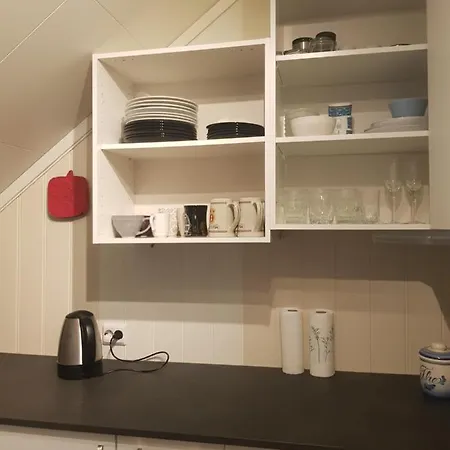 2 Bedrooms In Sommaroy Island *