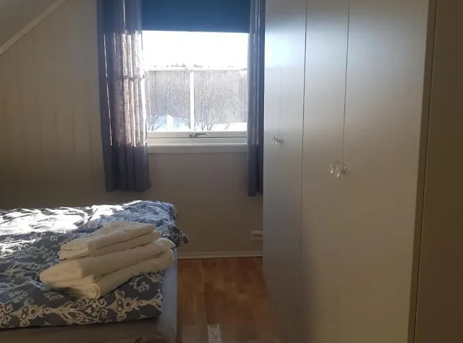 2 Bedrooms In Sommaroy Island Apartamento Tromsø